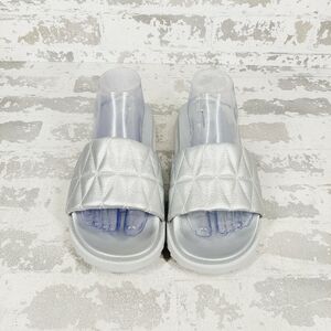 New 14th & Union Shoes 14th & Union Tallin Silver Slide Sandals O182